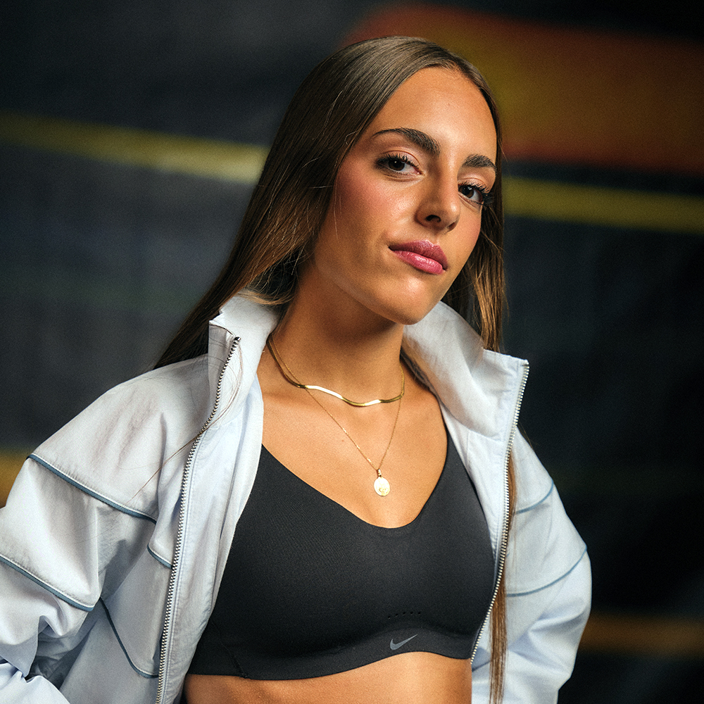 Claudia Gutiérrez - Cuadrada 4