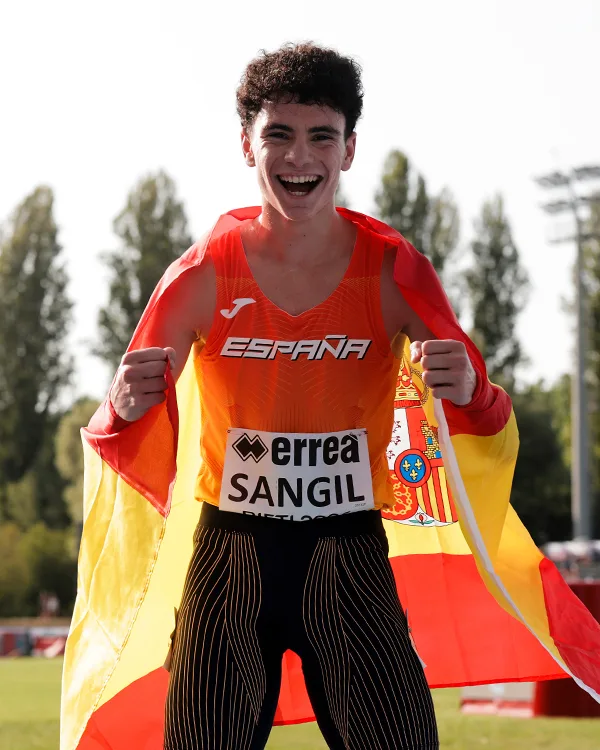 Alex Sangil Vertical 2 | Personal Best Management