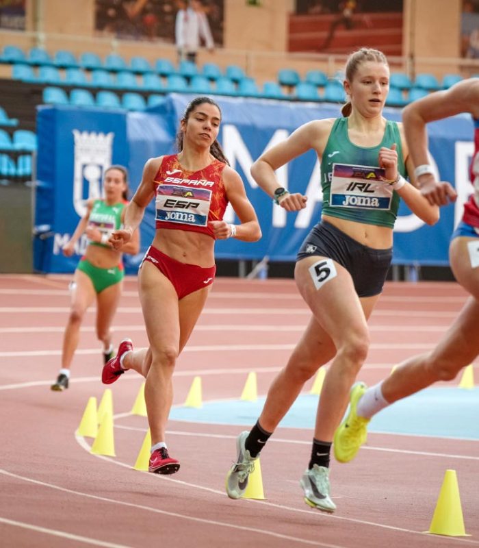 1-elena-liano