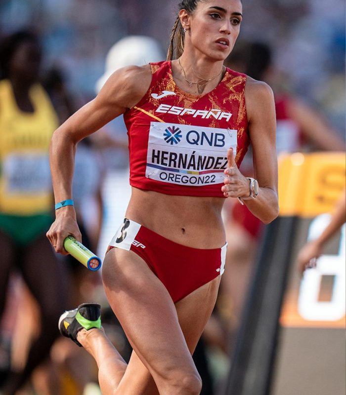 16-laura-hernandez