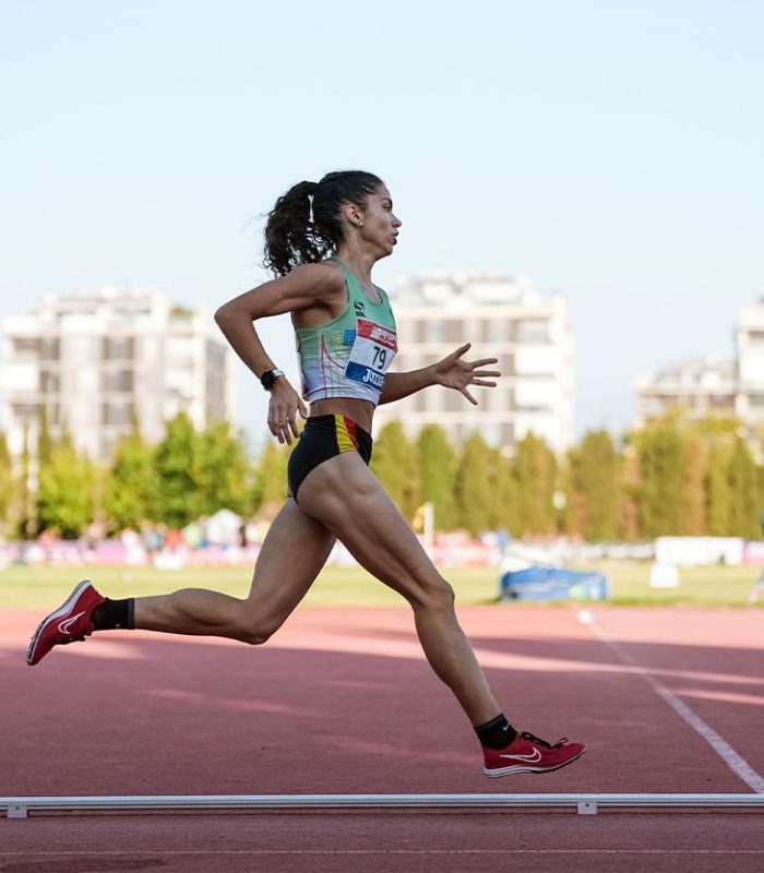 9-elena-liano