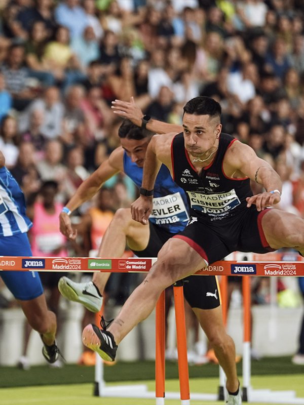 Daniel Cisneros - 10