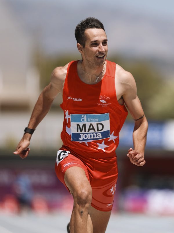 Daniel Cisneros - 11