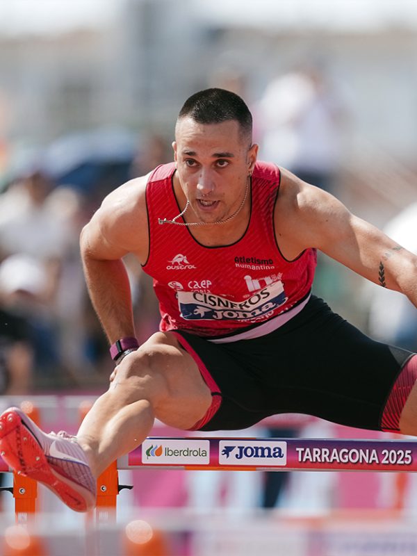 Daniel Cisneros - 14