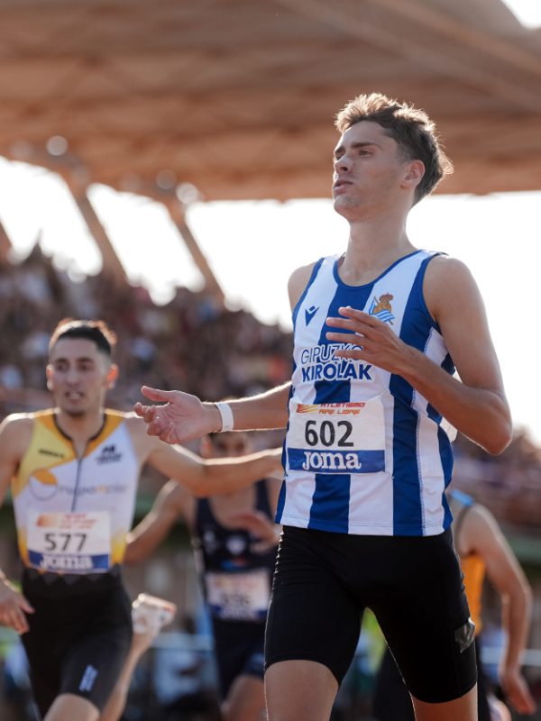 Martín Segurola - 5