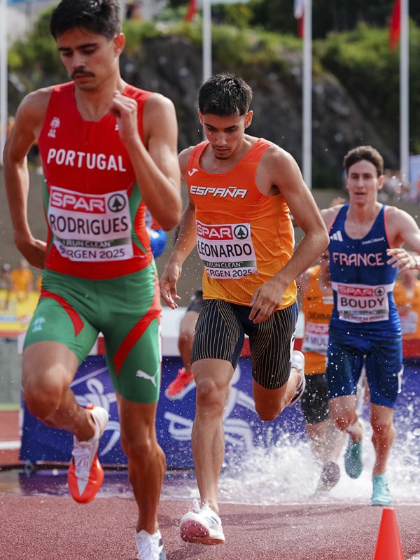 Rubén Leonardo - 12